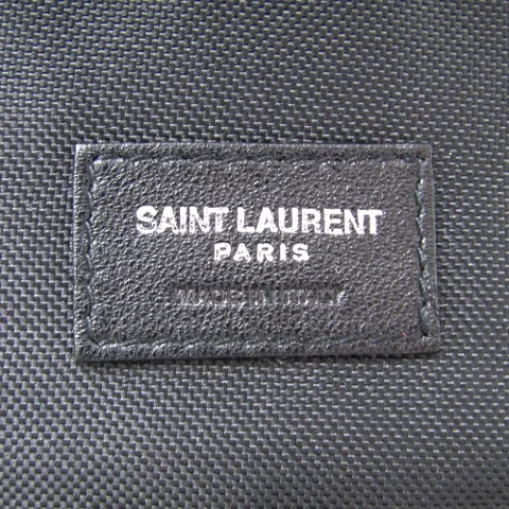 Yves Saint Laurent Vintage Pre-owned Nylon wallets Black Dames
