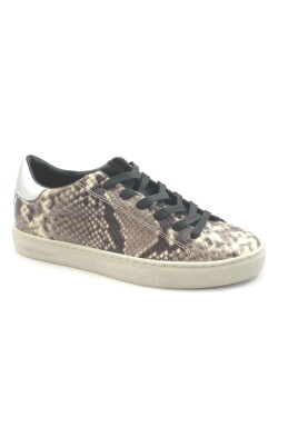 high-quality-sneakers