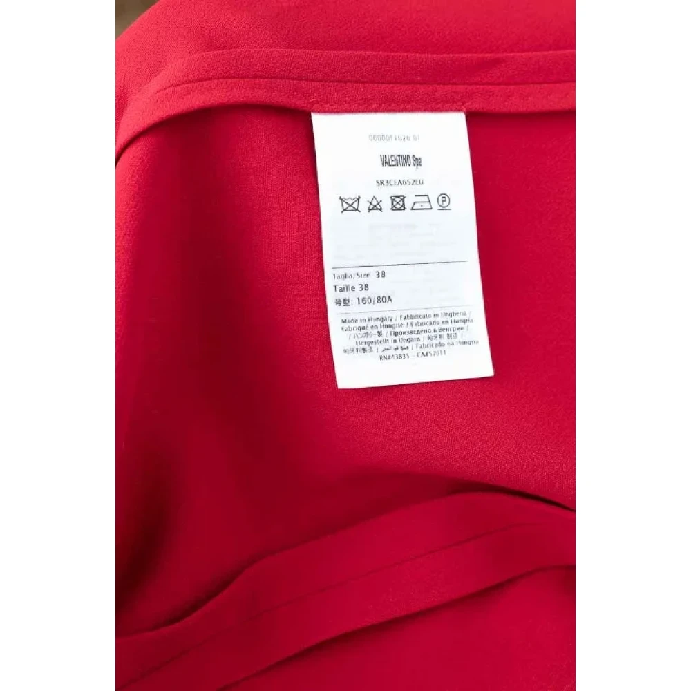 Valentino Vintage Pre-owned Polyester outerwear Red Dames