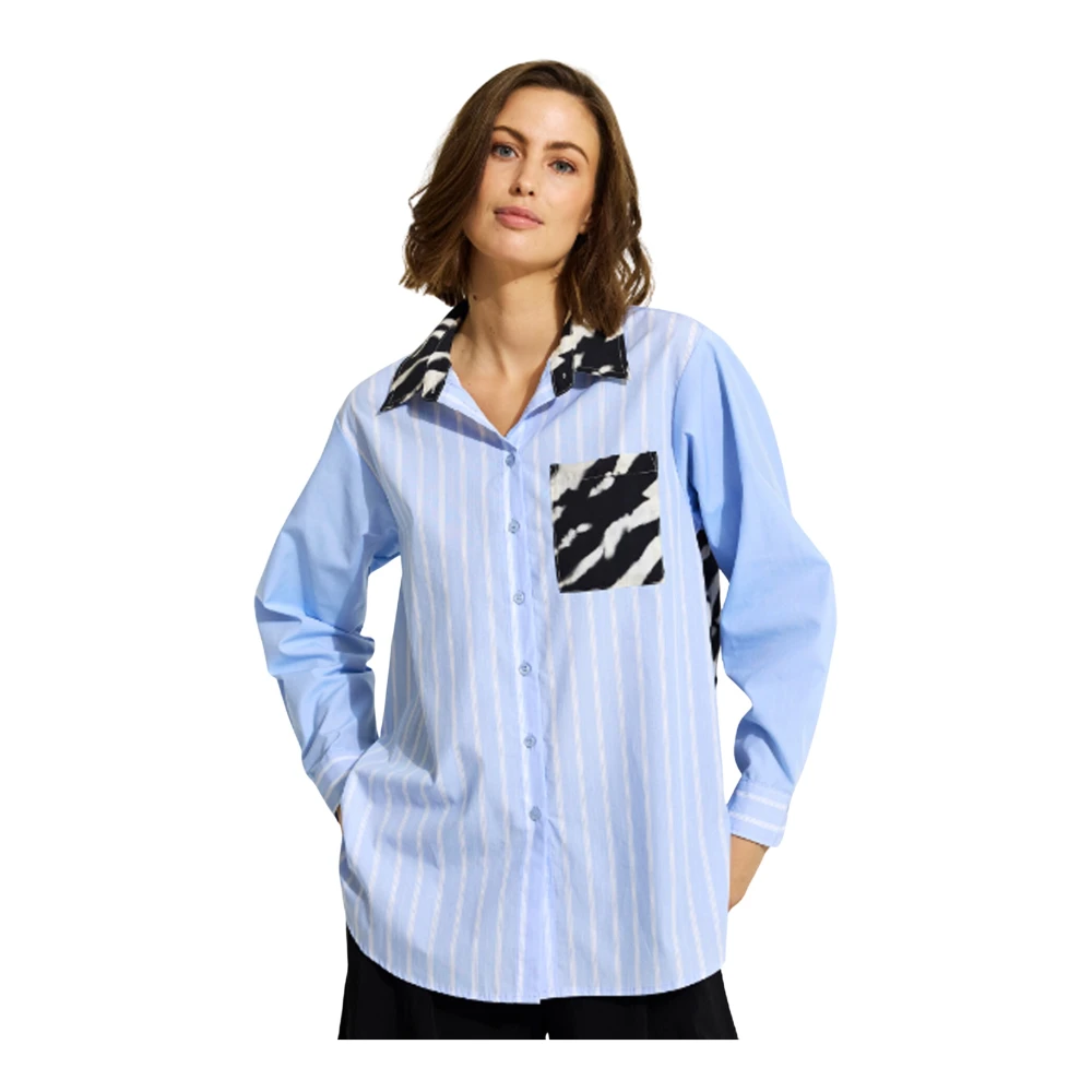 Blouses & Shirts > Shirts - - IN Front - Modalova