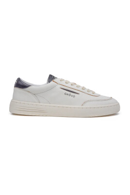 white-leather-sneakers-with-3d-logo