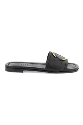 stylish-slippers-for-everyday-comfort