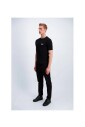 t-shirt-de-poitrine-sportif