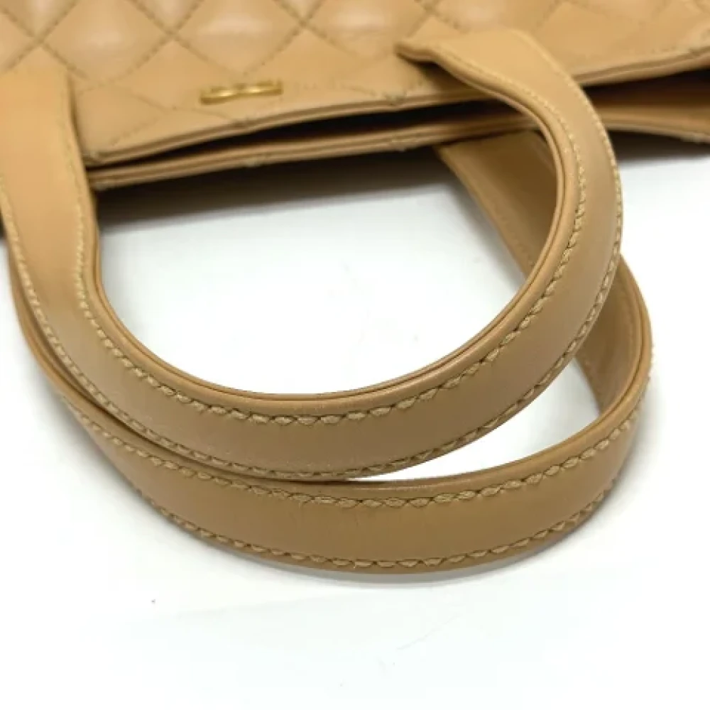 Chanel Vintage Pre-owned Leather totes Beige Dames