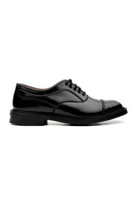 black-flat-shoes-for-men