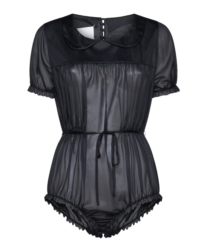body-fronce-a-quatre-points-de-couture