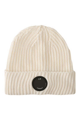 lens-beanie