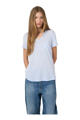 V-ringad T-shirt med bröstficka