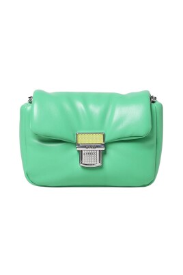 sac-bandouliere-en-cuir-chic