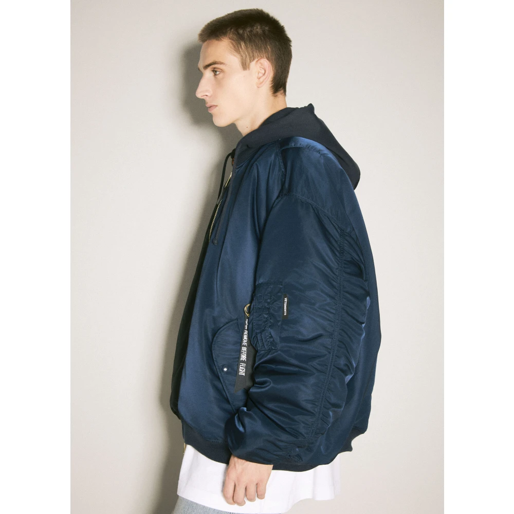 Vetements Omkeerbare capuchonbomberjas met ribboorden Black Heren