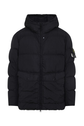 stylish-black-coat-aw25