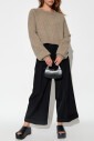 pull-avec-une-decoupe