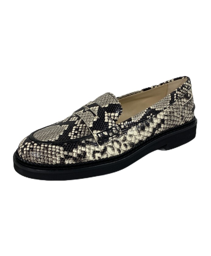 heavy-rubber-leather-loafer-mocassin