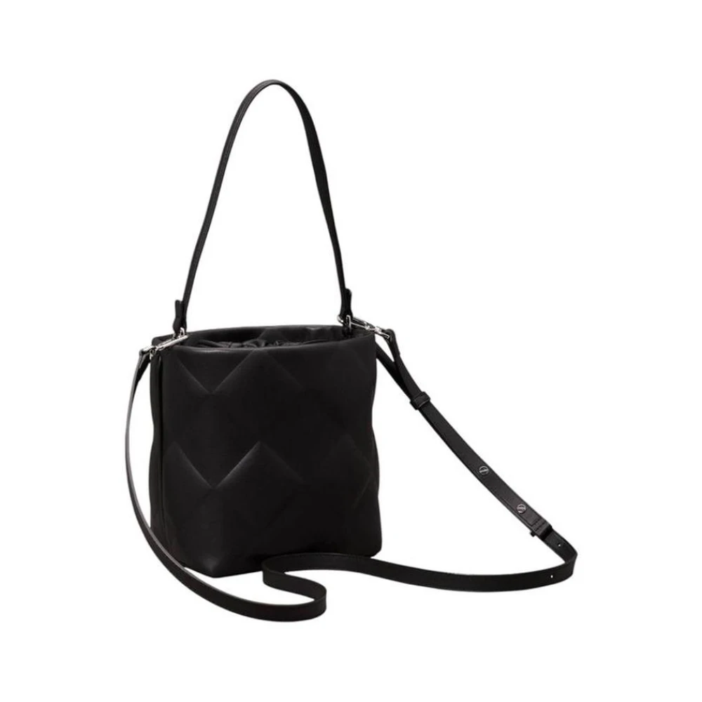 Calvin Klein Gewatteerde Bucket Handtas met Materialen Black Dames
