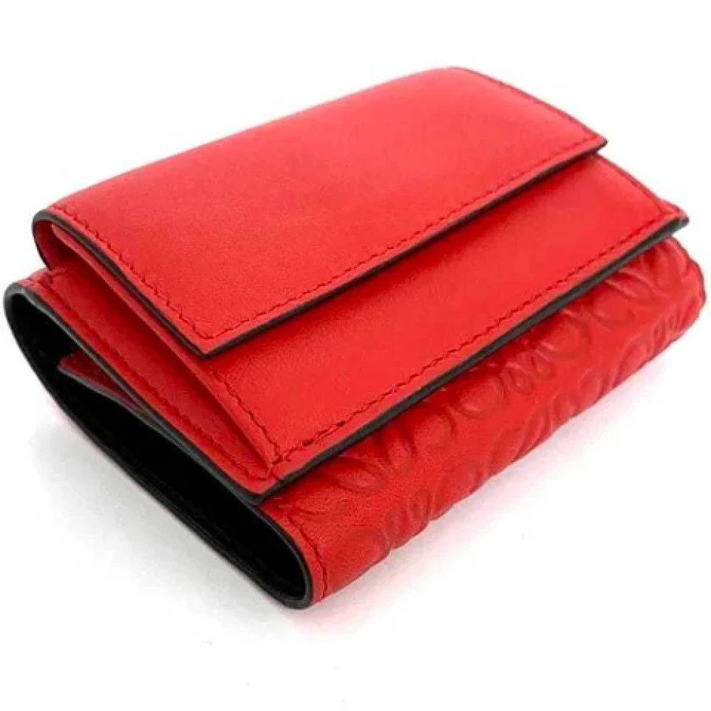 Loewe Pre-owned Leather wallets Red Dames