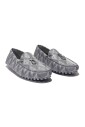 chaussures-mocassin-gris-style-elegant