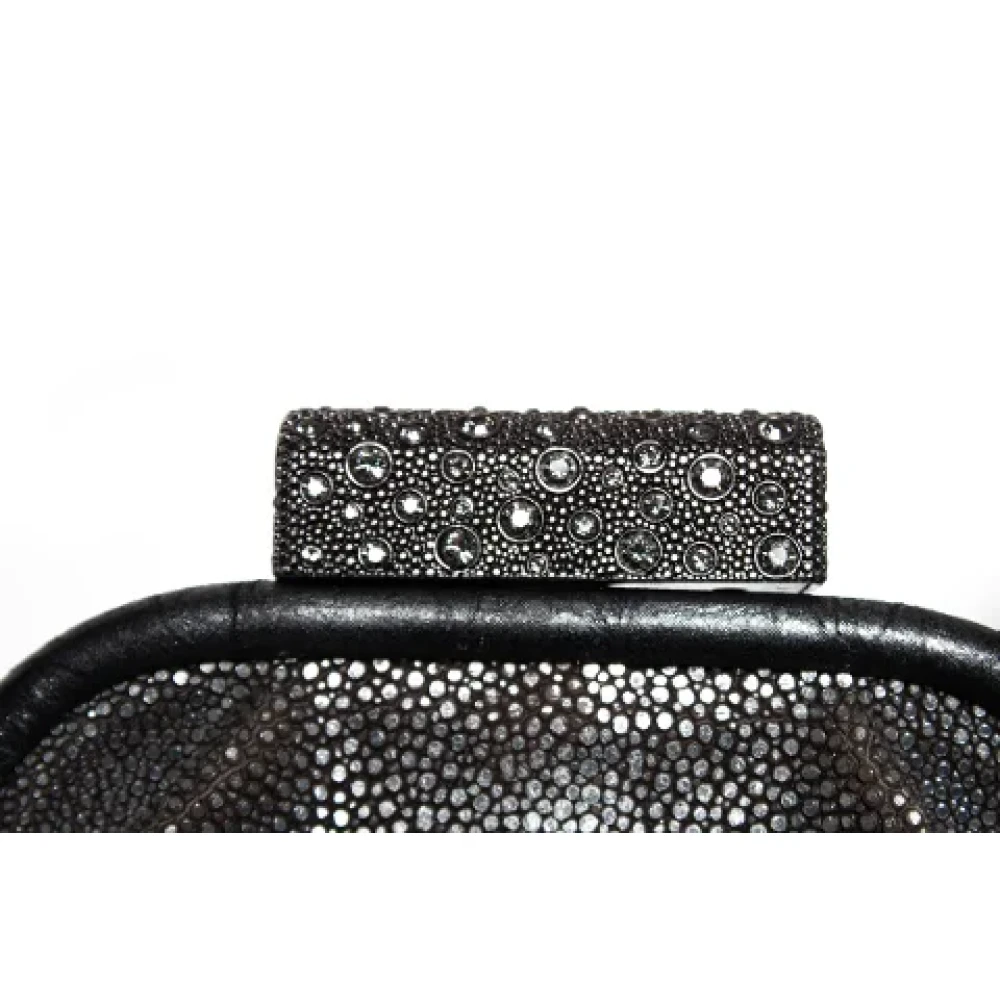 Chanel Vintage Pre-owned Fabric clutches Gray Dames