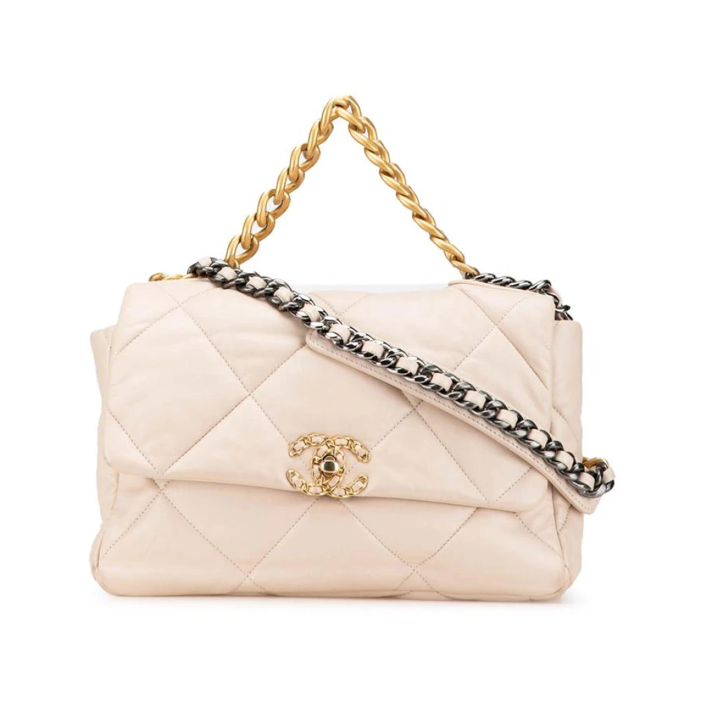 Chanel Vintage Women's Brown Pre-Owned Chanel 22 Quilted Lambskin Shoulder Bag