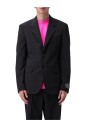 blazer-noir-polyvalent-coupe-ajustee