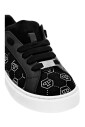 chaussures-enfants-en-daim-noir-a-lacets