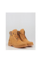 lace-up-boots