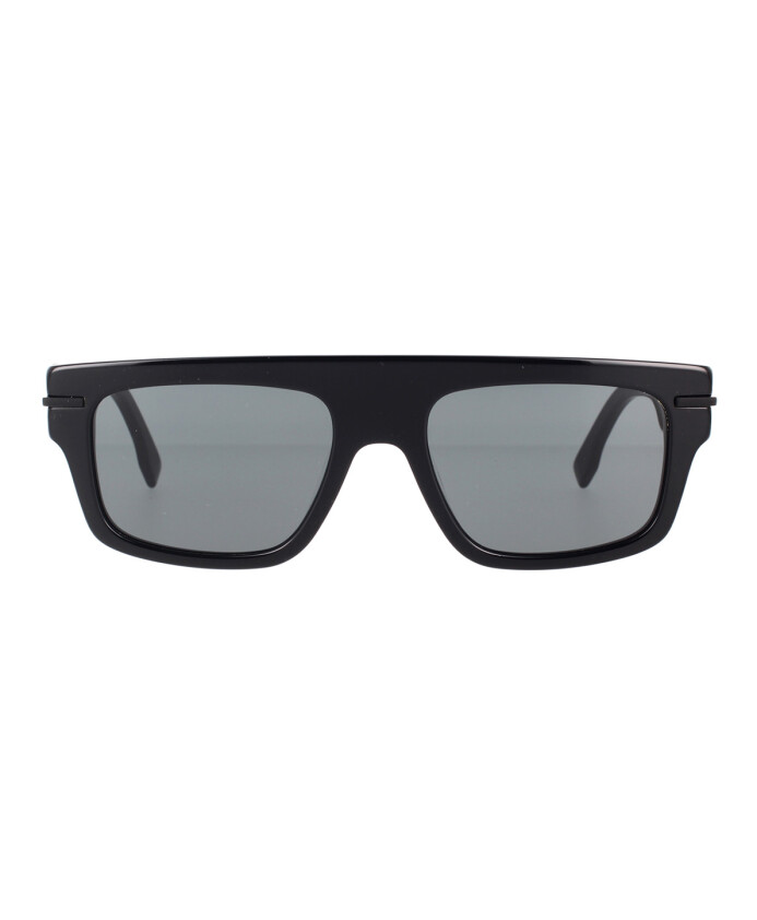 fendigraphy-sunglasses-squared-shape-black-frame
