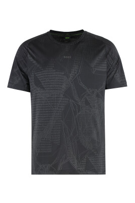 ribbed-collar-techno-fabric-t-shirt
