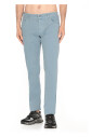 pantalon-en-coton-bleu-clair