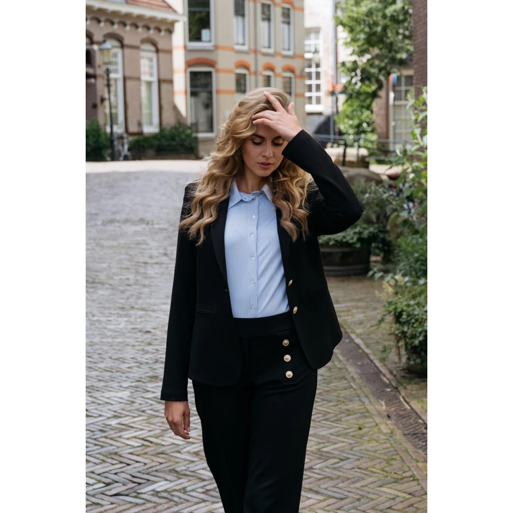 &Co Woman Zwarte Straight Broek met Details Black Dames
