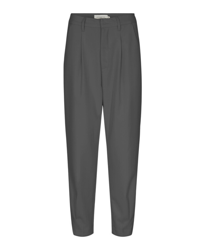 slim-fit-tapered-bukser