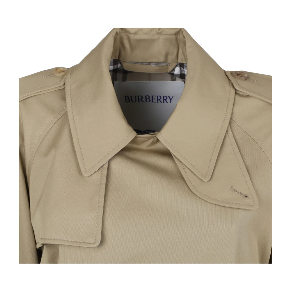 Burberry Beige Jassen voor Stijlvolle Outfits Beige Dames