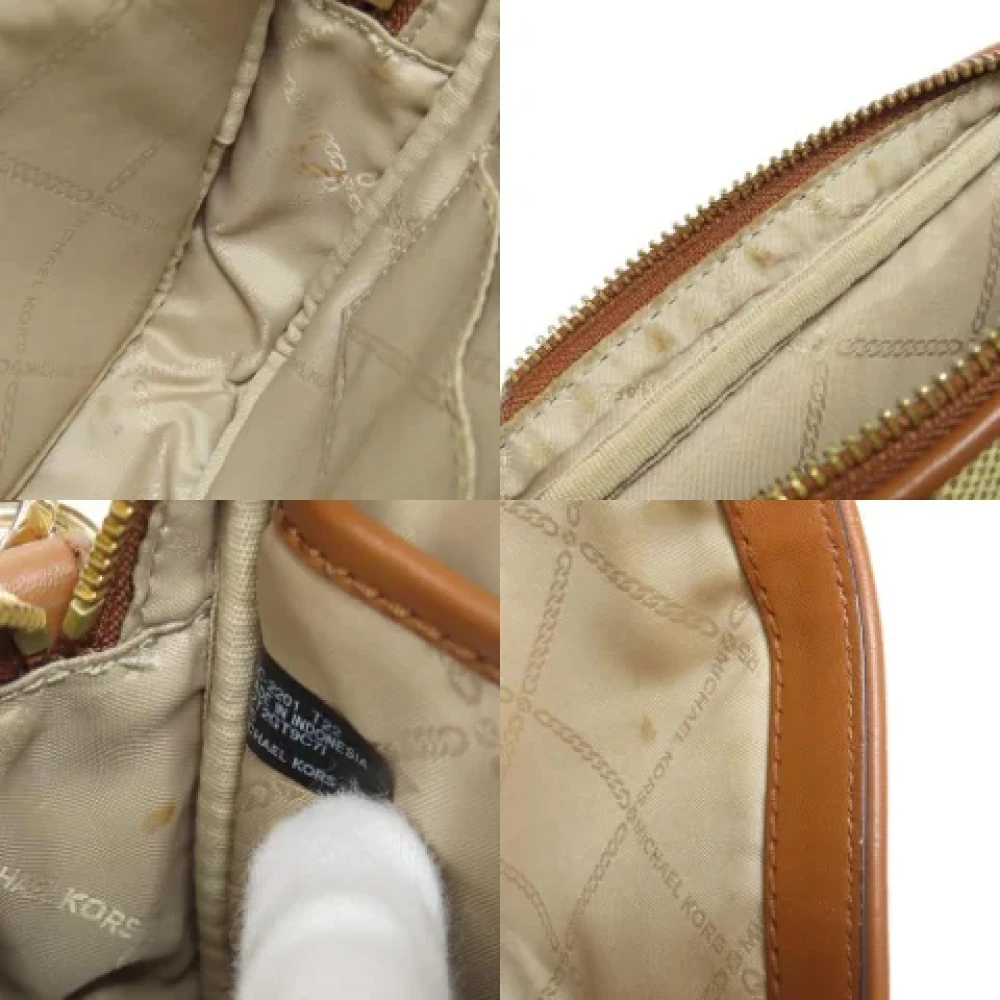 Michael Kors Pre-owned Canvas shoulder-bags Brown Dames