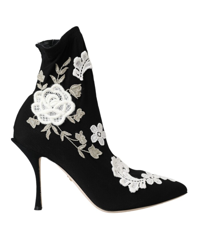noir-blanc-broderie-slip-on-bottes
