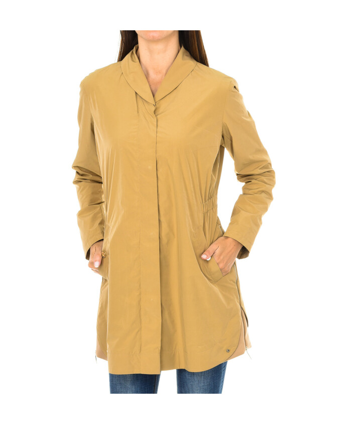 veste-marron-avec-col-revers-boutons-et-fermeture-eclair
