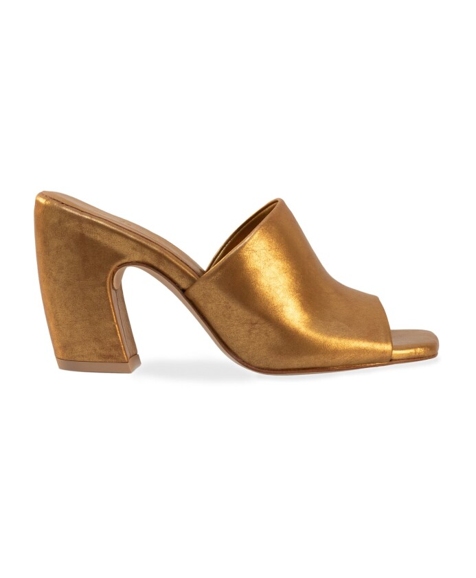 metallic-gouden-mules-met-vierkante-neus