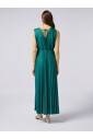 robe-longue-en-lurex-plisse
