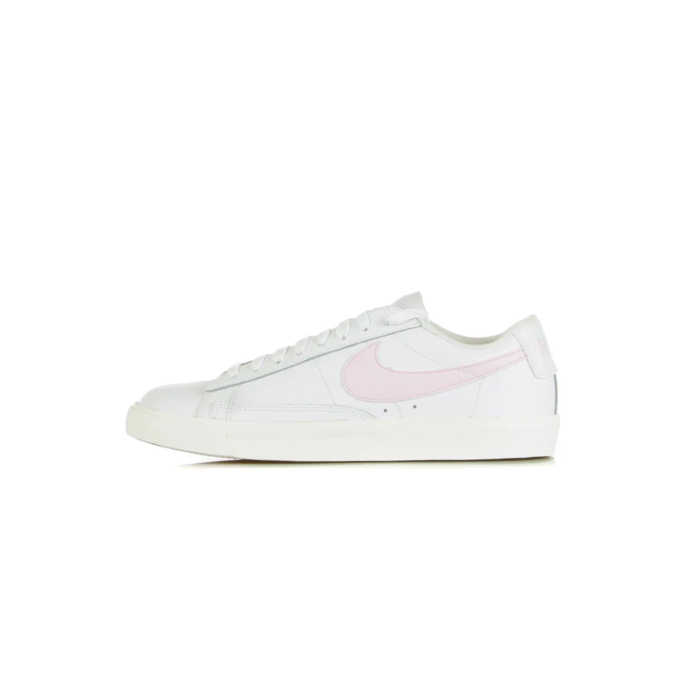 Nike blazer deals low Heren roze