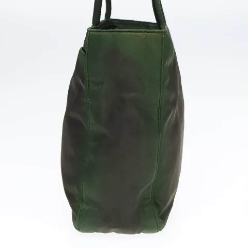 Prada Vintage Pre-owned Nylon handbags Green Dames