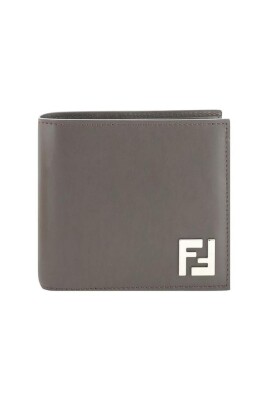 iconic-plaque-billfold-wallet-with-card-slots