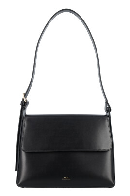 black-handbag-with-flap-closure