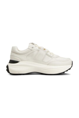 sneakers-blanches-pour-homme