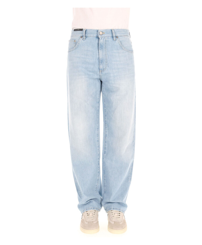 denim-loose-fit-cotton-jeans