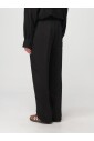 pantalon-noir-moderne