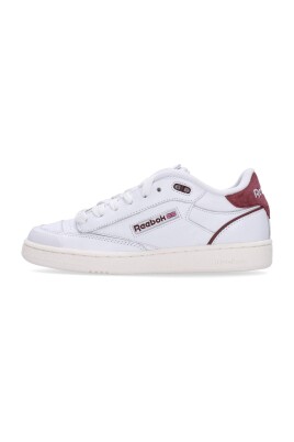 white-leather-low-top-sneakers