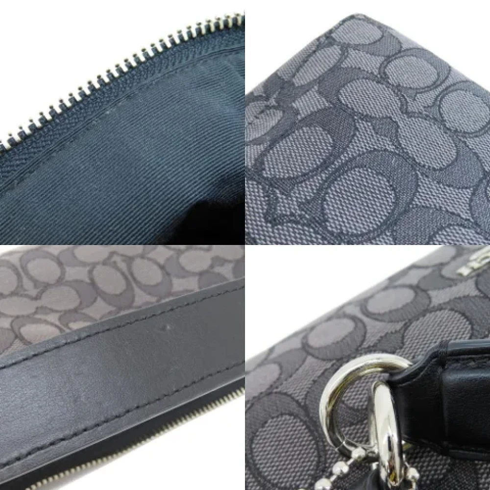 Coach Pre-owned Canvas handbags Black Dames