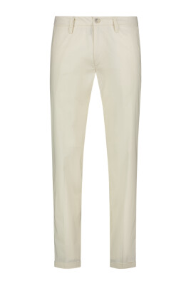 stylish-mens-chinos-with-turn-up