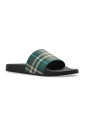 tongs-en-caoutchouc
