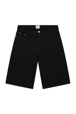 black-denim-shorts-with-belt-detail