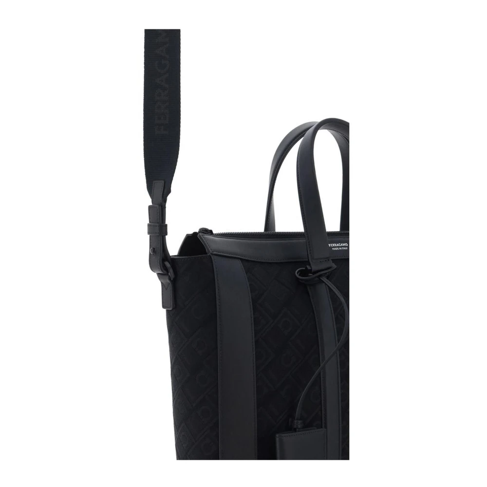 Salvatore Ferragamo Elegante Business Handtas met Leren Details Black Heren