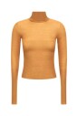 pull-a-col-roule-jaune-en-maille-fine